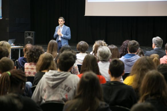 2018 05 14 Pizzarotti Seletti Cittadinanza attiva-3