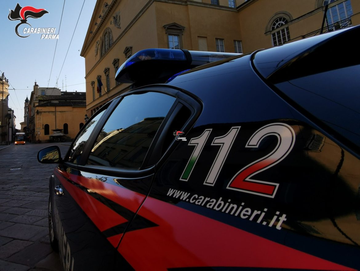 19.02.2025-Parma-foto-x-denuncia-furto-cosmetici-scaled