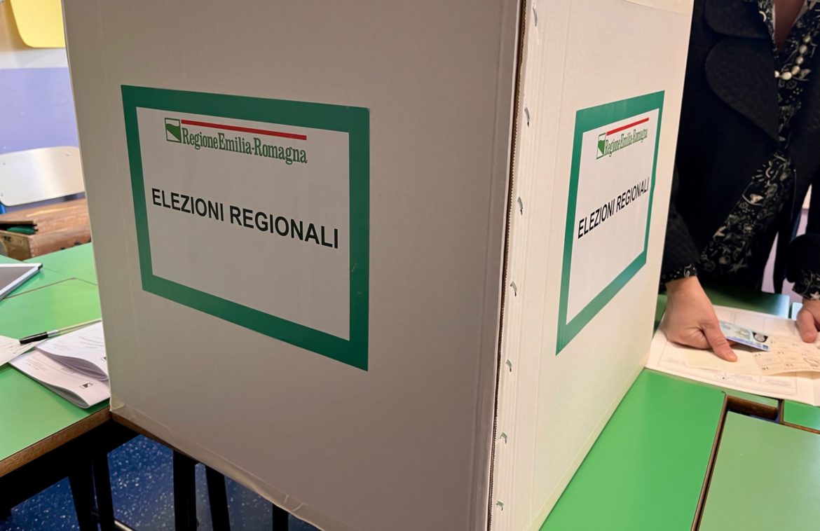 Urna_Elezioni_Regionali-scaled